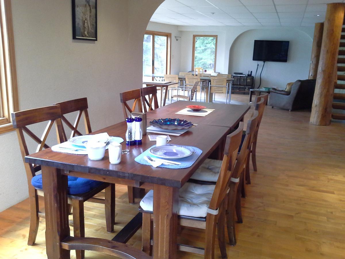 Wettstone Guest Ranch Bed & Breakfast Bridge Lake Luaran gambar