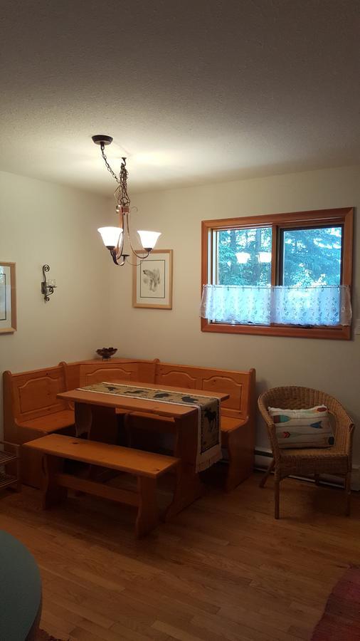 Wettstone Guest Ranch Bed & Breakfast Bridge Lake Luaran gambar