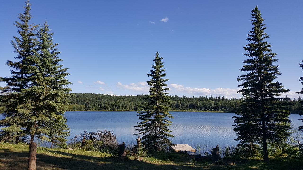 Wettstone Guest Ranch Bed & Breakfast Bridge Lake Luaran gambar
