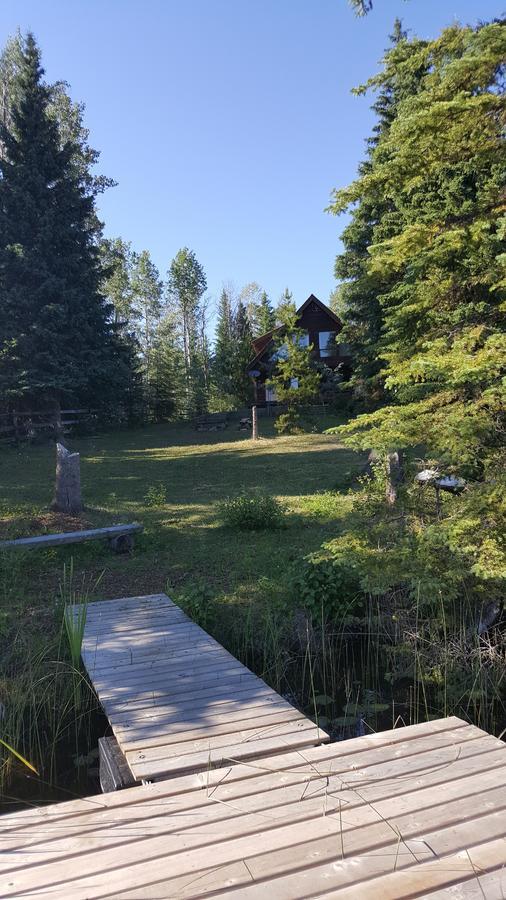 Wettstone Guest Ranch Bed & Breakfast Bridge Lake Luaran gambar