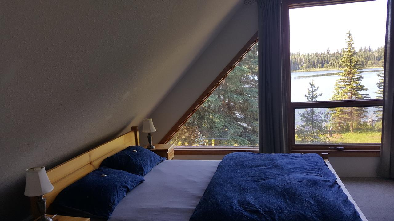Wettstone Guest Ranch Bed & Breakfast Bridge Lake Luaran gambar