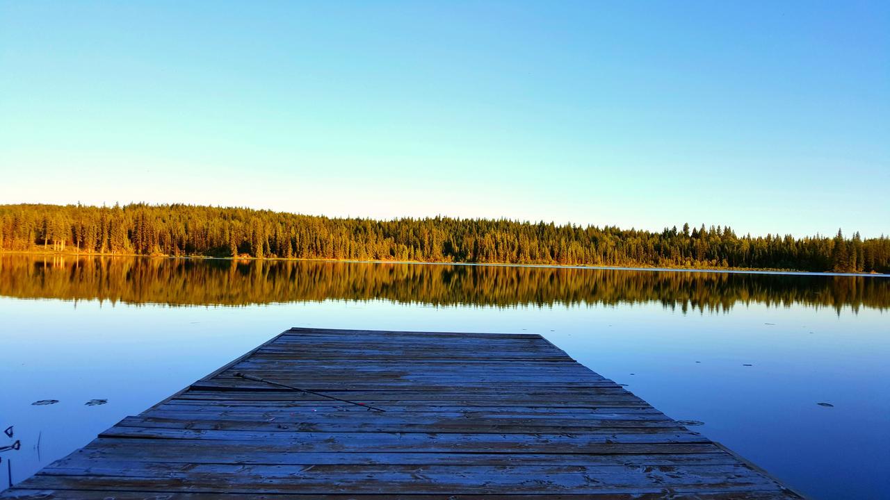 Wettstone Guest Ranch Bed & Breakfast Bridge Lake Luaran gambar